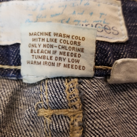 MAURICES Ashlyn Boot Distressed Med Wash Jeans - Picture 5 of 11